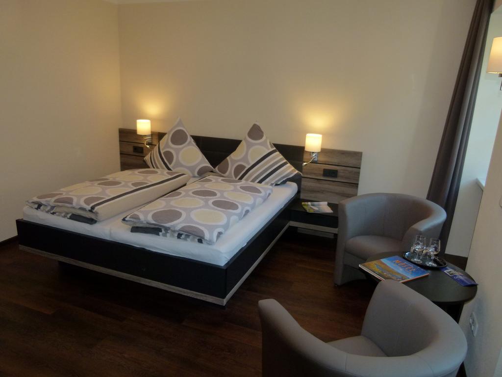 Ferienweingut Rudorfer Hotel Valwig Room photo